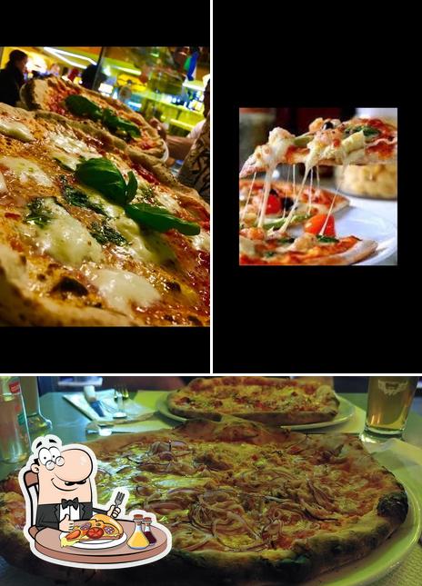 Scegli una pizza a ristorante pizzeria the king