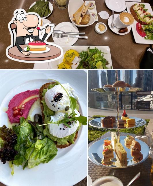 "Café Bateel - Marina Walk, Dubai" представляет гостям разнообразный выбор десертов