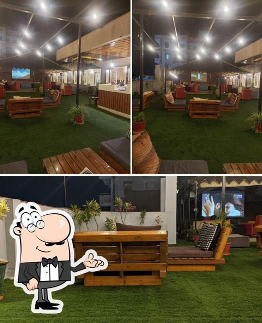 Check out how The UpperDeck Snooker Cafe & Grill looks inside