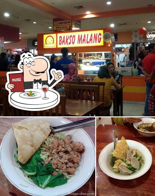 Food at Bakso Malang Bagelen