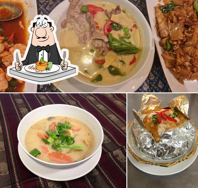 Food at Ruan Thai