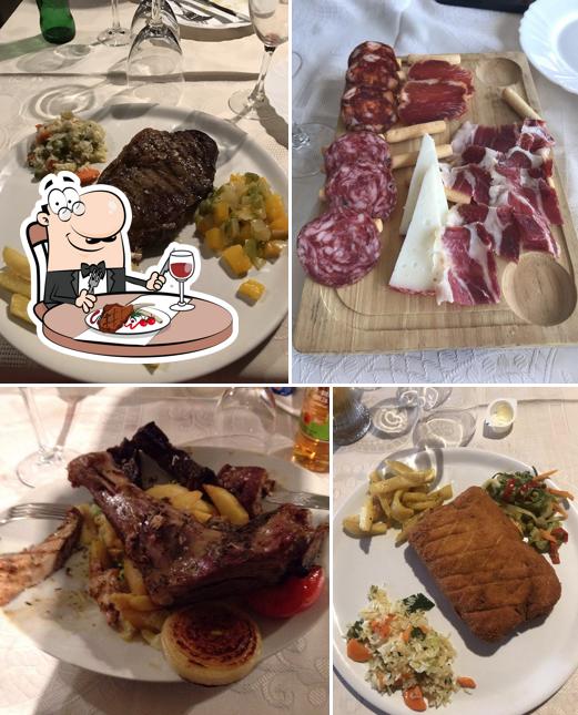Pick meat meals at Restaurante El Pesebre