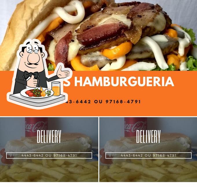 Platos en Bokas Hamburgueria