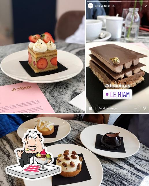 Le Miam, Patisserie francaise - Špitálska sert une sélection de desserts