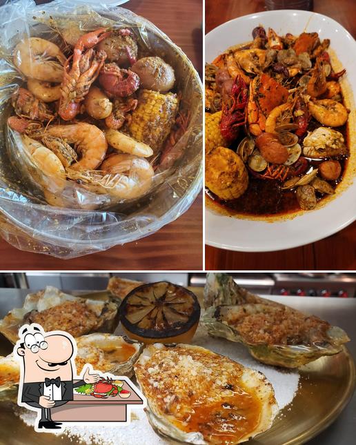 Try out seafood at Jellyfish Seafood Bar