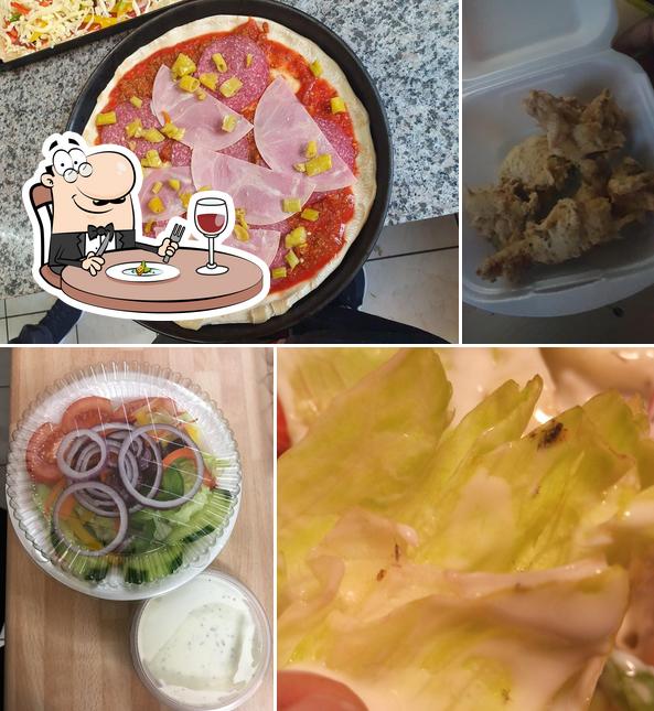 Food at Pizza Day & Night