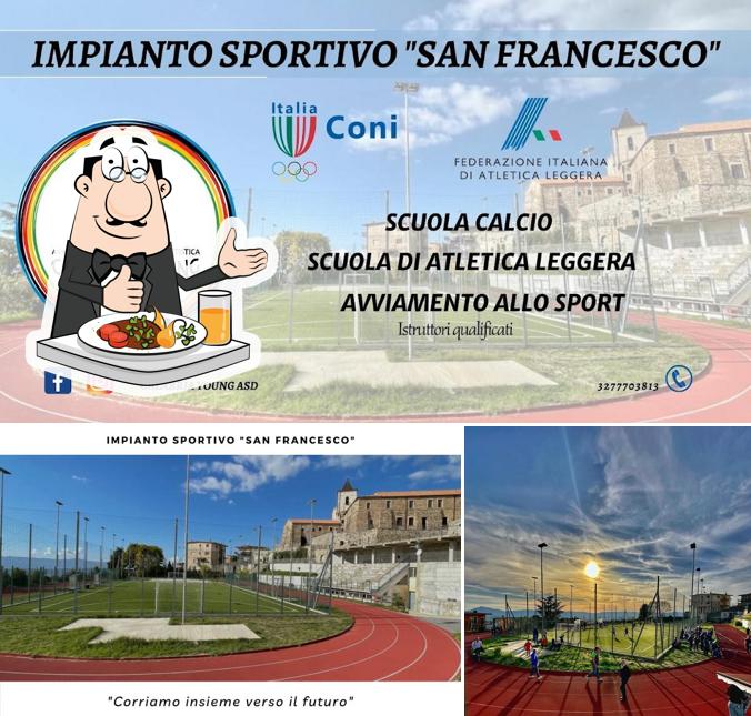 Cibo al Casa Calabria Young - Impianto Sportivo "San Francesco"