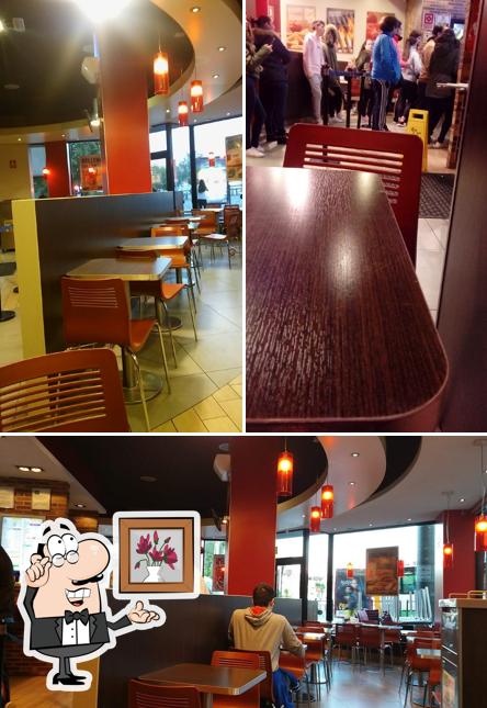 The interior of Burger King