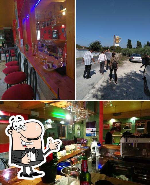 Voici une photo de caffe bar "Barbarossa"