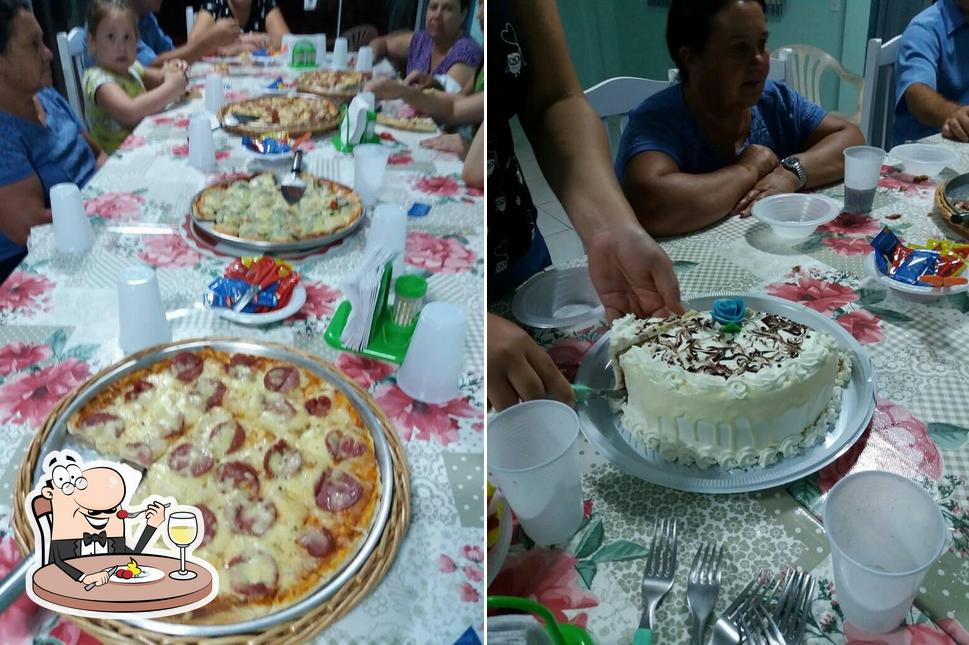 Comida em Pizzaria e Sorveteria Água na boca