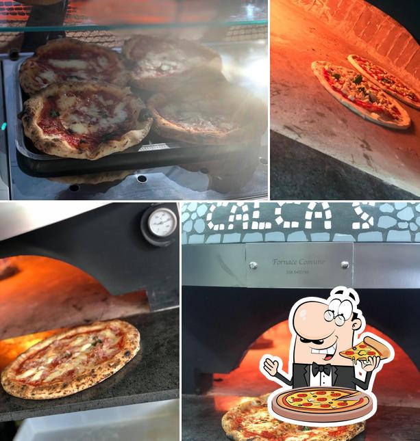 Scegli una pizza a Pizzeria Calca's