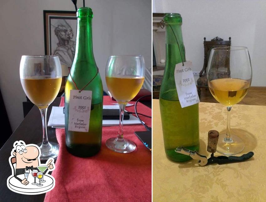 Crama Casa Panciu sirve alcohol