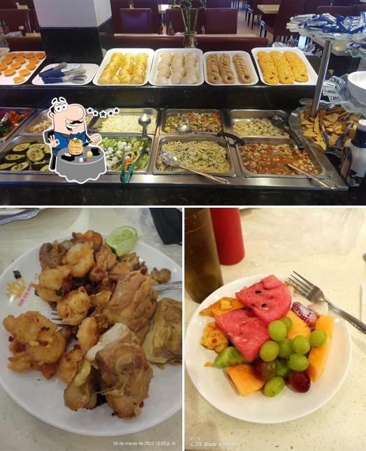 China King Buffet restaurant, Tijuana, Av. Cochimies 16210 - Restaurant  reviews