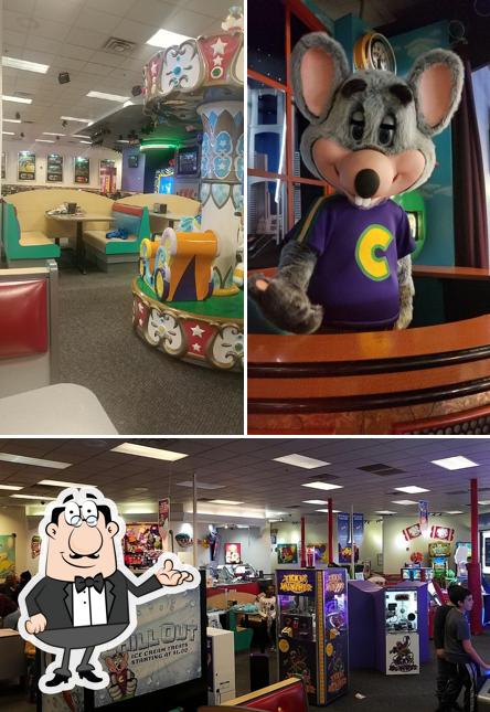 Chuck E. Cheese, 1615 Golden Gate Plaza in Mayfield Heights ...