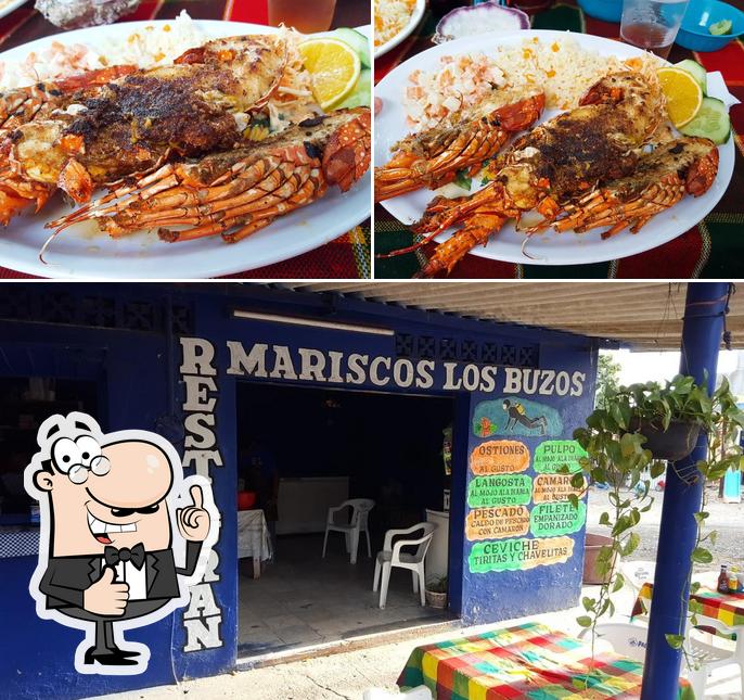 Look at the pic of Restaurant Mariscos Los Buzos