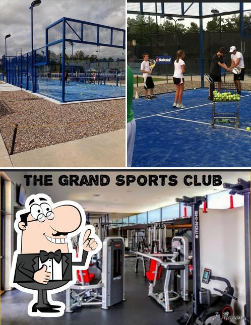 The Grand Sports Club in The Woodlands - Restaurant reviews