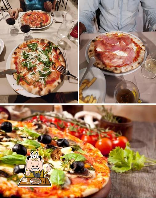 Scegli tra le svariate varianti di pizza