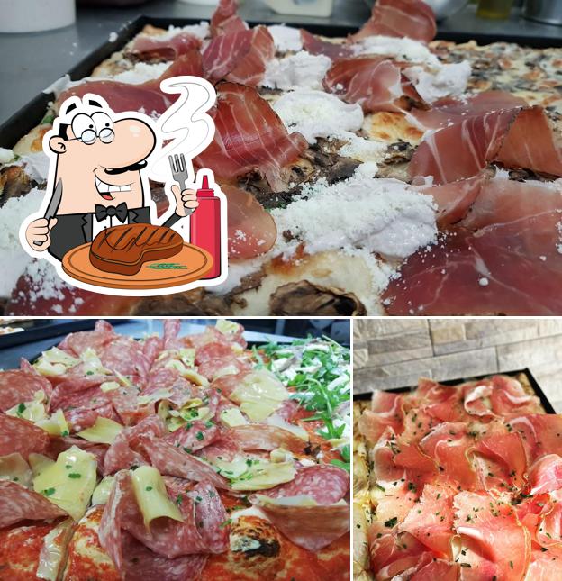 Prenditi i un pasto a base di carne a Voglia Di Pizza-Aprilia