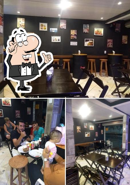 O interior do PARADA BURGER GOURMET