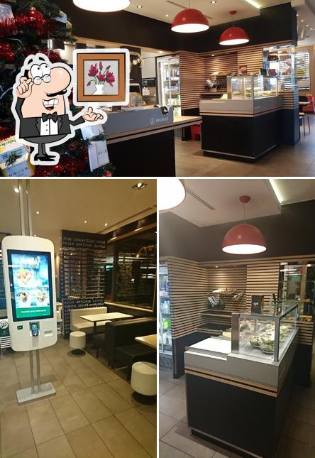 L'intérieur de McDonald's