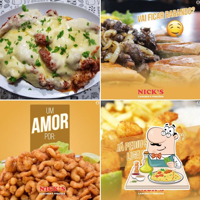 Comida em Nick's Lanches e Porções