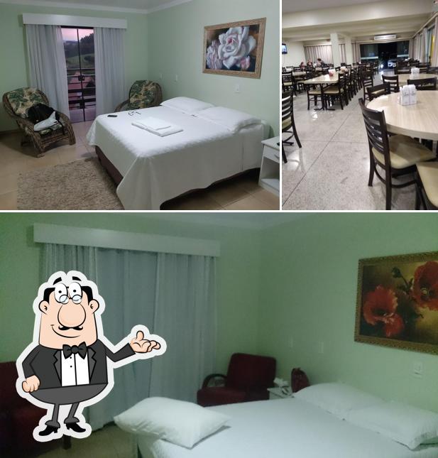 O interior do Clasen Park Hotel