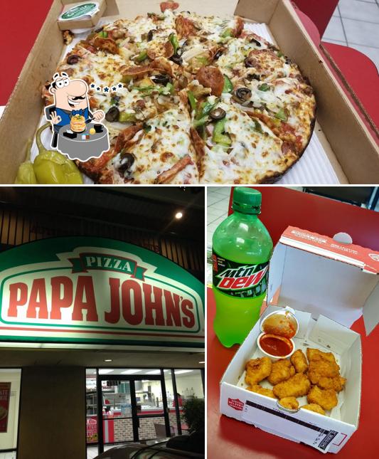 Food at Papa Johns Pizza