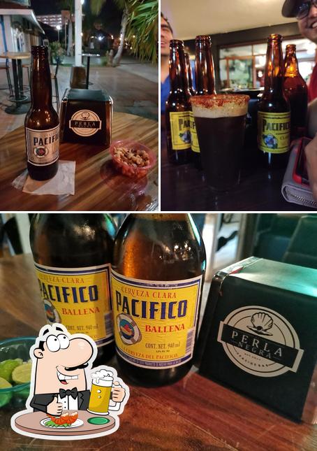 El Perla Negra pub & bar, Mazatlán - Restaurant reviews
