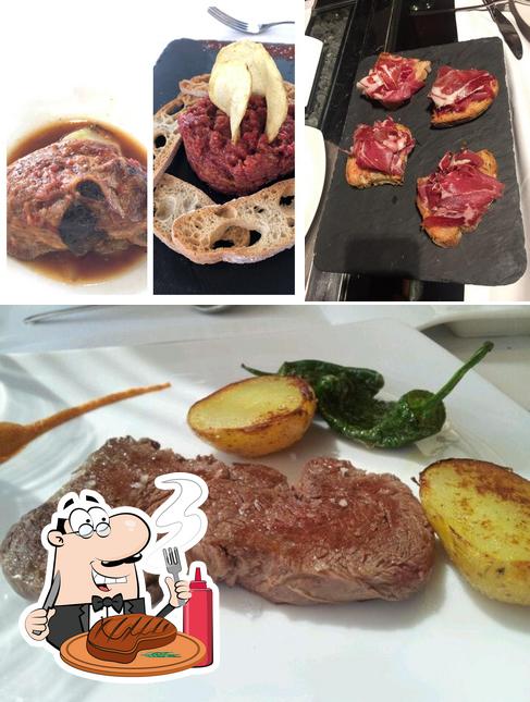 Get meat dishes at Restaurante Tapiñas Peix