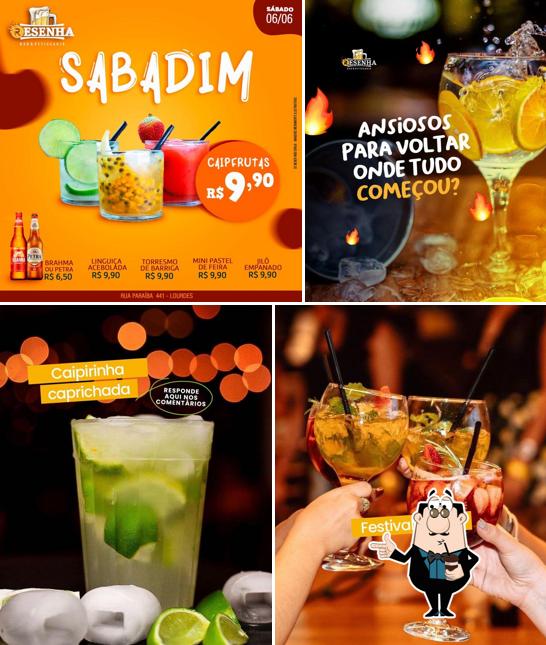 Desfrute de um drinque no Resenha Bar e Petiscaria