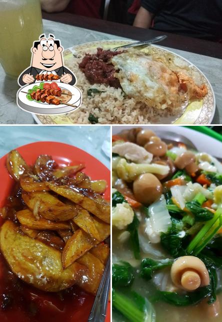 Warung Abang Adul restaurant, Sampit - Restaurant reviews