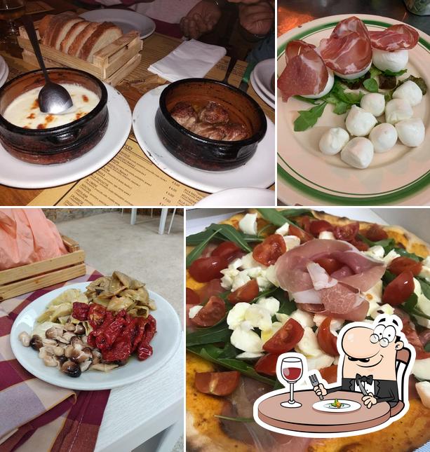 Cibo al Pizzeria - Trattoria Il Nascondiglio