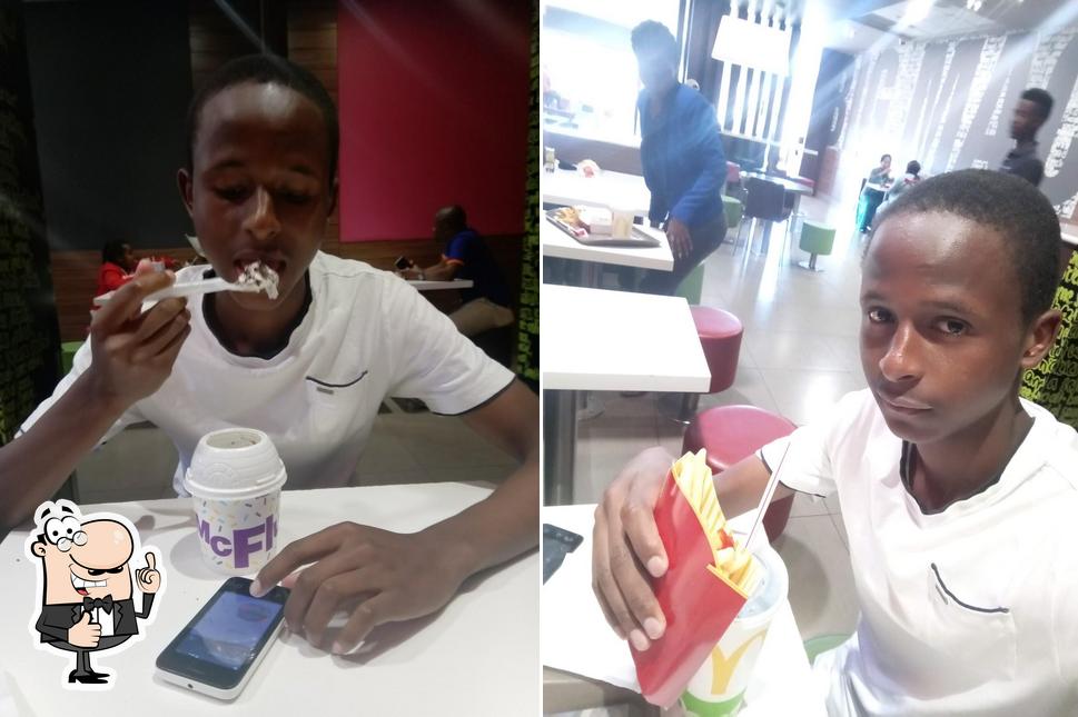 Voici une photo de McDonald's Umlazi Station Drive-Thru