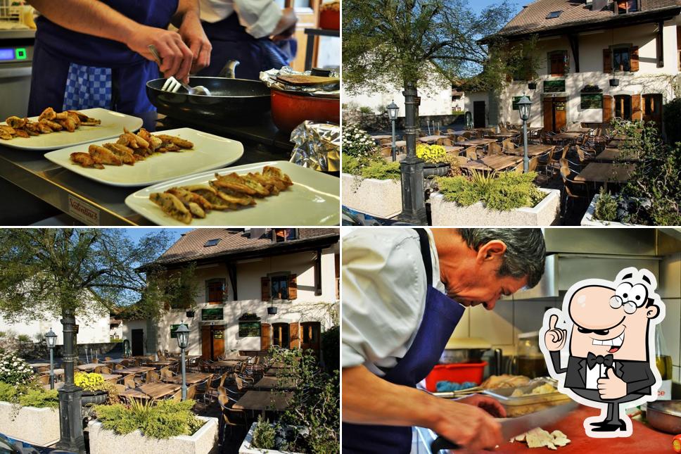 Voir cette image de Café Restaurant de la Fontaine