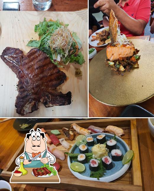 El Japonez sirve platos con carne