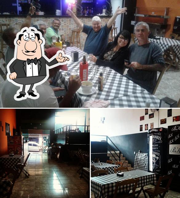 Veja imagens do interior do Boteco da karlinha