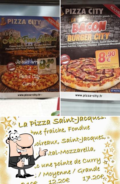 Voici une photo de Pizza City Carvin