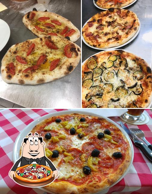 Try out pizza at Antonella pizza manufaktur& Trattoria