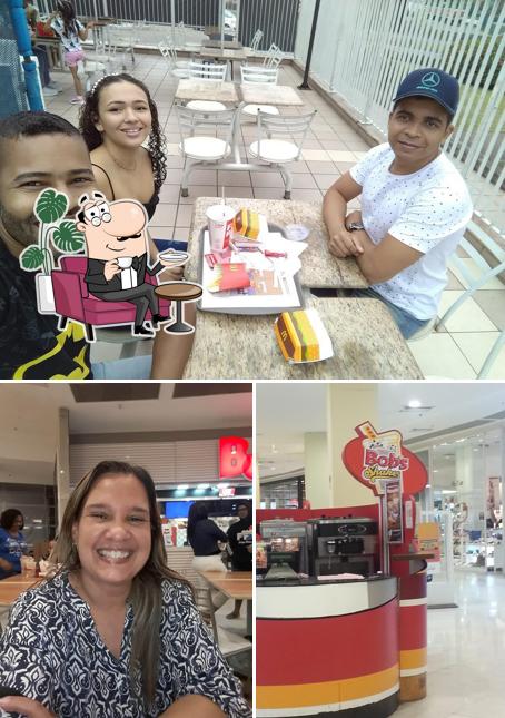 O interior do Bob's Burger - Shopping Caxias