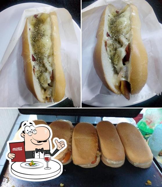 Comida em Pit Dog Prensado