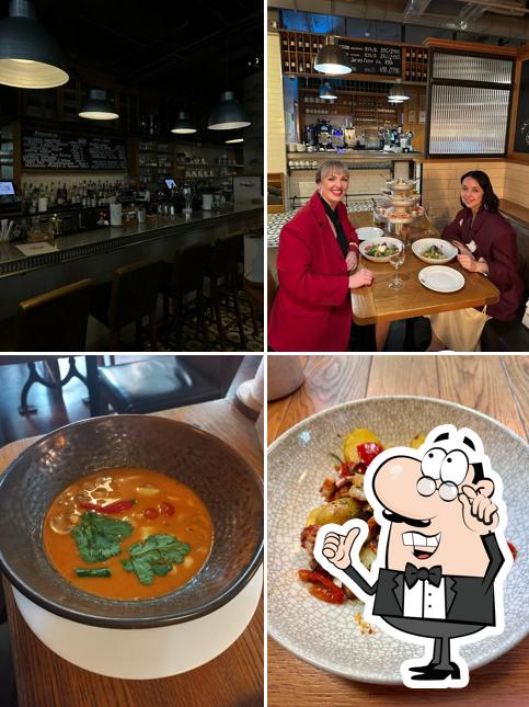 Интерьер "Ресторана Boston Seafood & Bar"