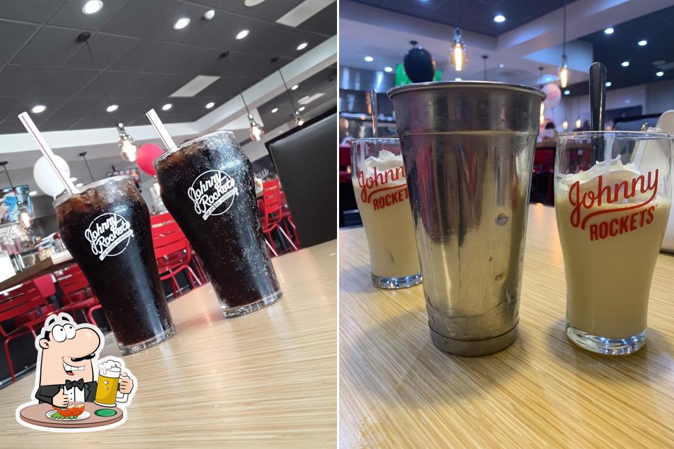 Johnny Rockets provides a range of beers