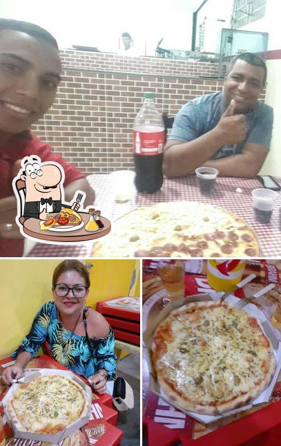 Experimente pizza no Pizzaria São Salvador