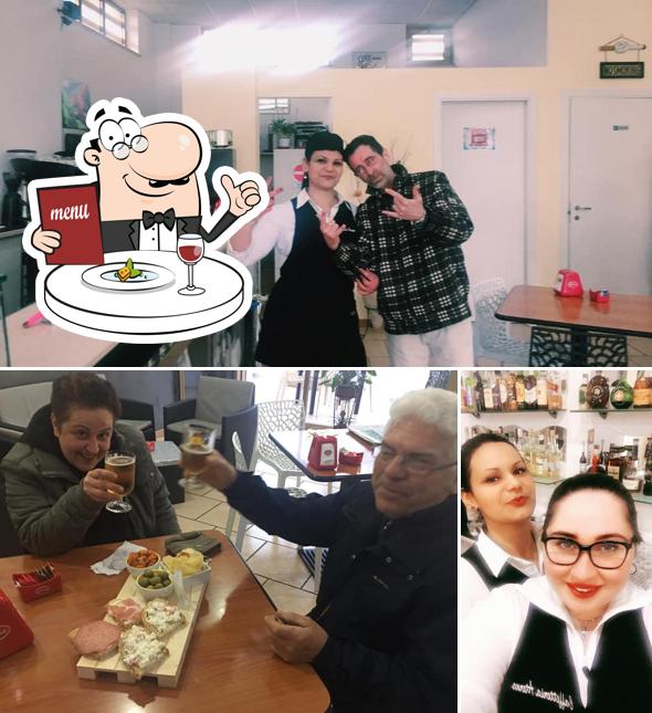 La foto di cibo e interni da Caffetteria Aterno