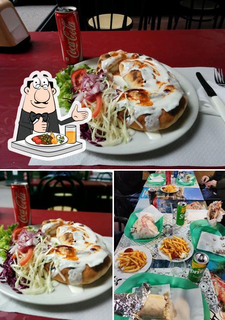 Dai un’occhiata alla foto che mostra la cibo e interni di Istanbul Ristorante...bar pizza kebap