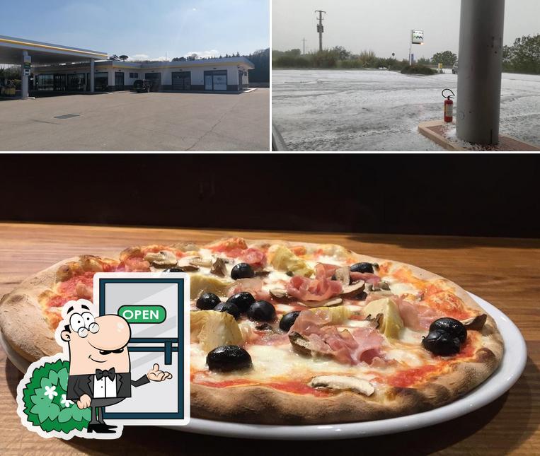 Stazione di Servizio Eni , Tabacchi, Bar e Pizzeria si caratterizza per la esterno e pizza