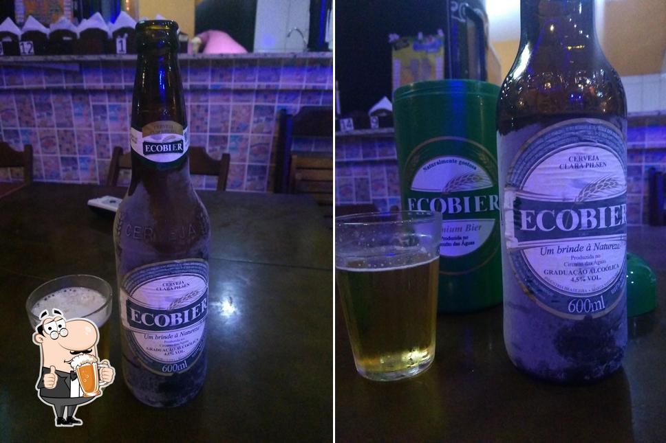 K em Casa - ( Bar,Choppeira, Espetaria) serve uma seleção de cervejas