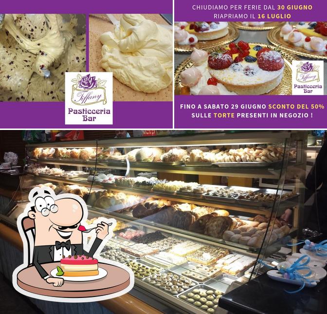 Pasticceria Bar Tiffany bietet eine Auswahl von Süßspeisen