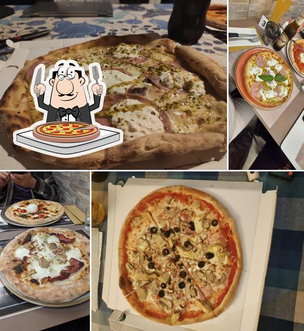 Scegli una pizza a Pizzeria La Pantera dei Rosa