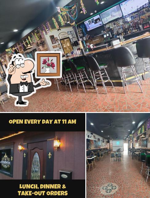 Fleur De Lis Bar and Grill - Bar & Grill in Pascagoula